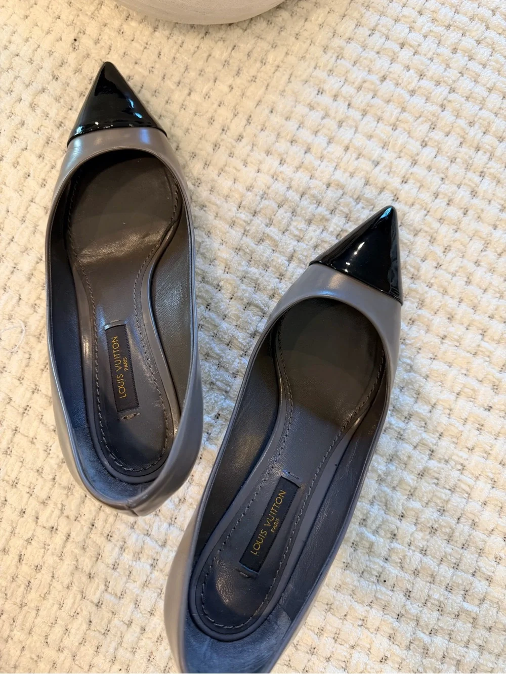Louis Vuitton Two-Tone Grey and Black Pointed Toe Pumps